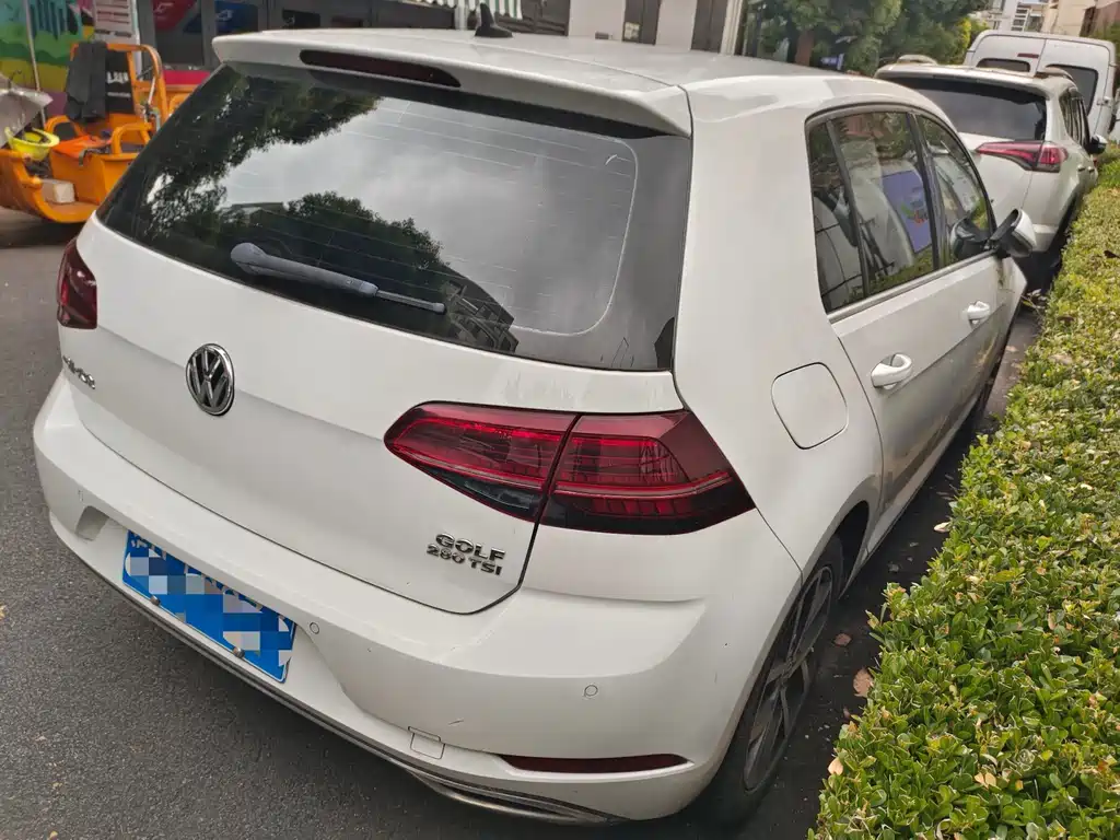 Volkswagen Golf — миниатюра 4