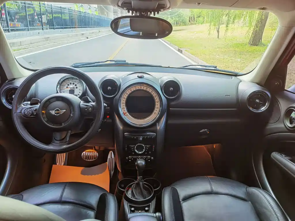 MINI Mini Countryman — миниатюра 11