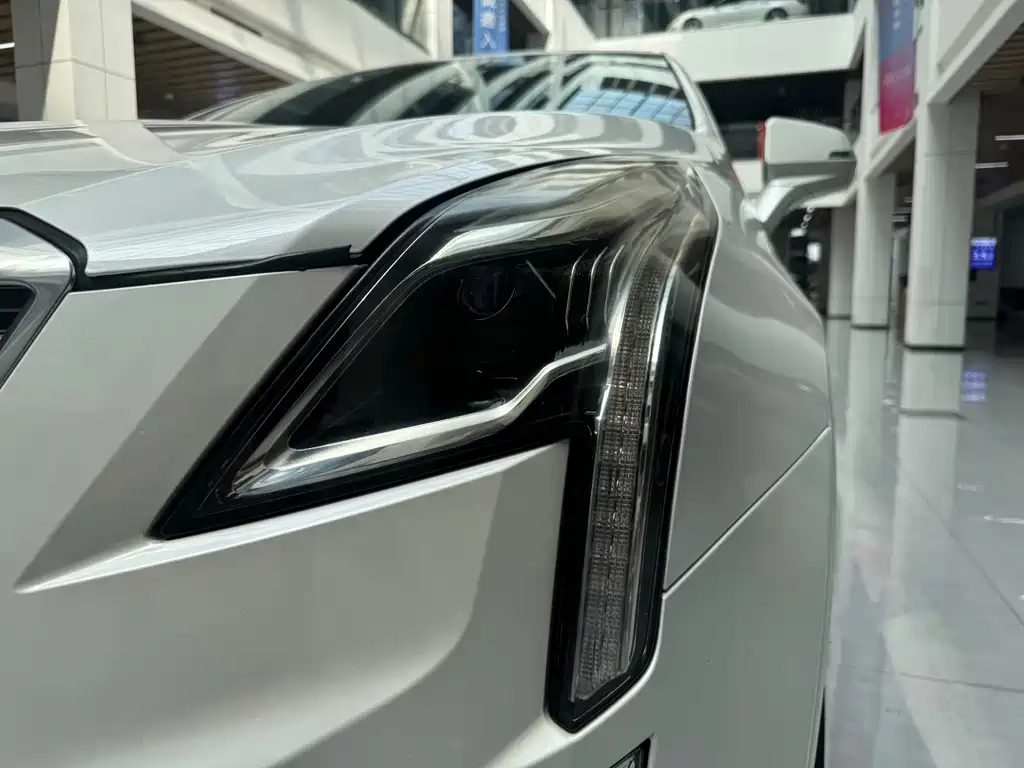 Cadillac XT5 — миниатюра 21