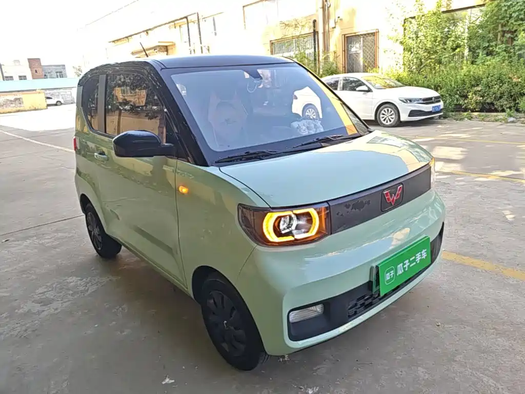 Wuling MINIEV — миниатюра 4