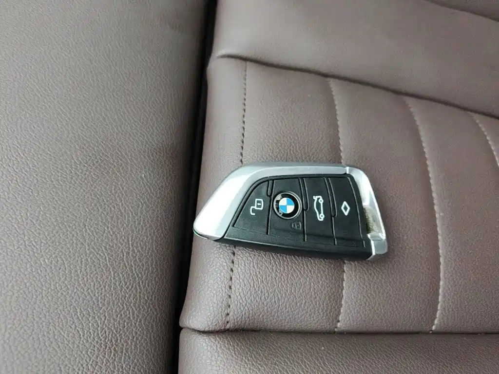 BMW 3 Series — миниатюра 9