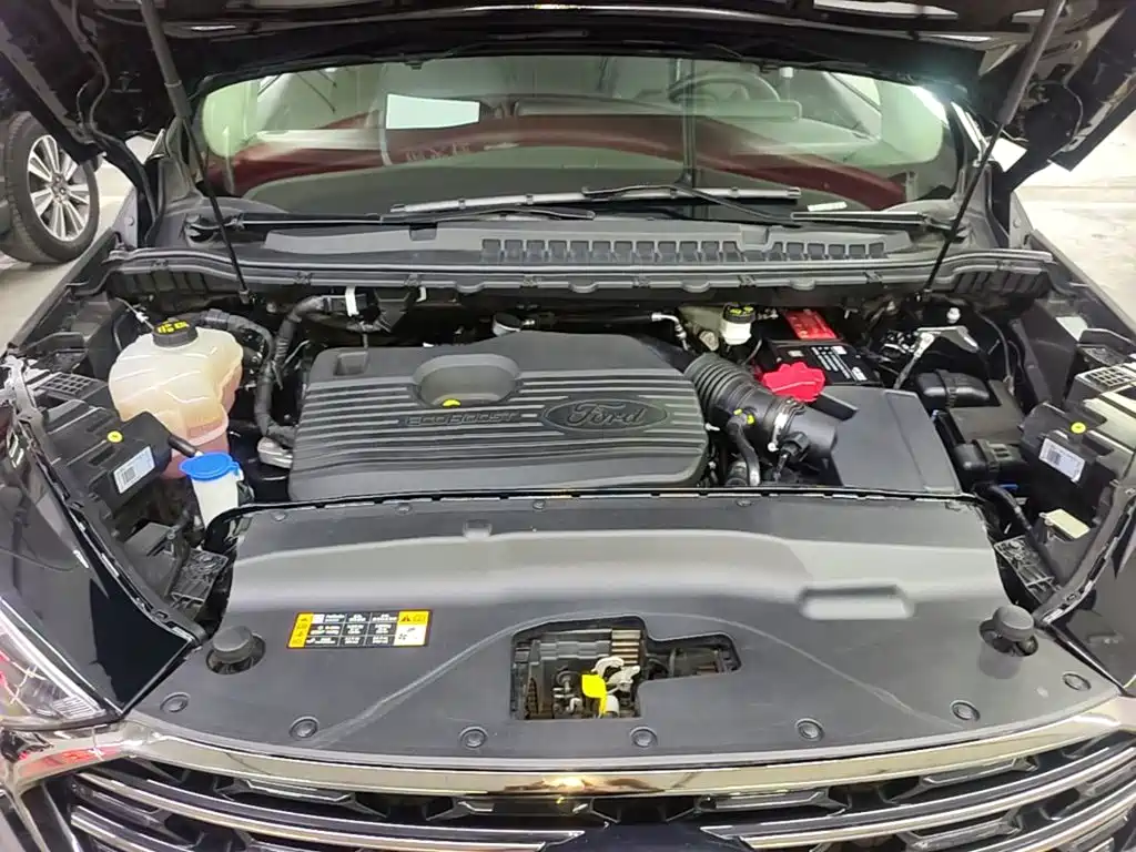 Ford Edge — миниатюра 20