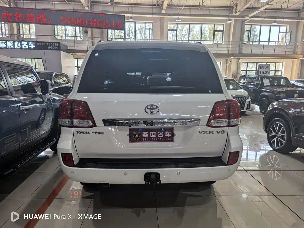 Toyota Land Cruiser — миниатюра 8