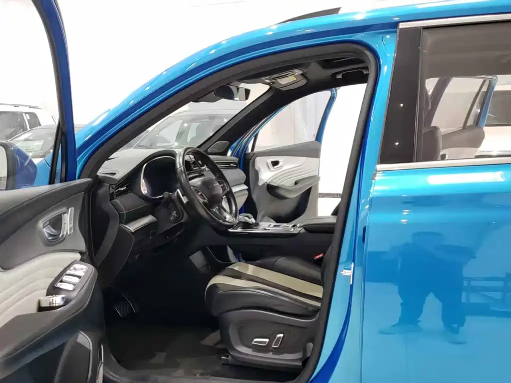 Roewe RX5 MAX — миниатюра 15