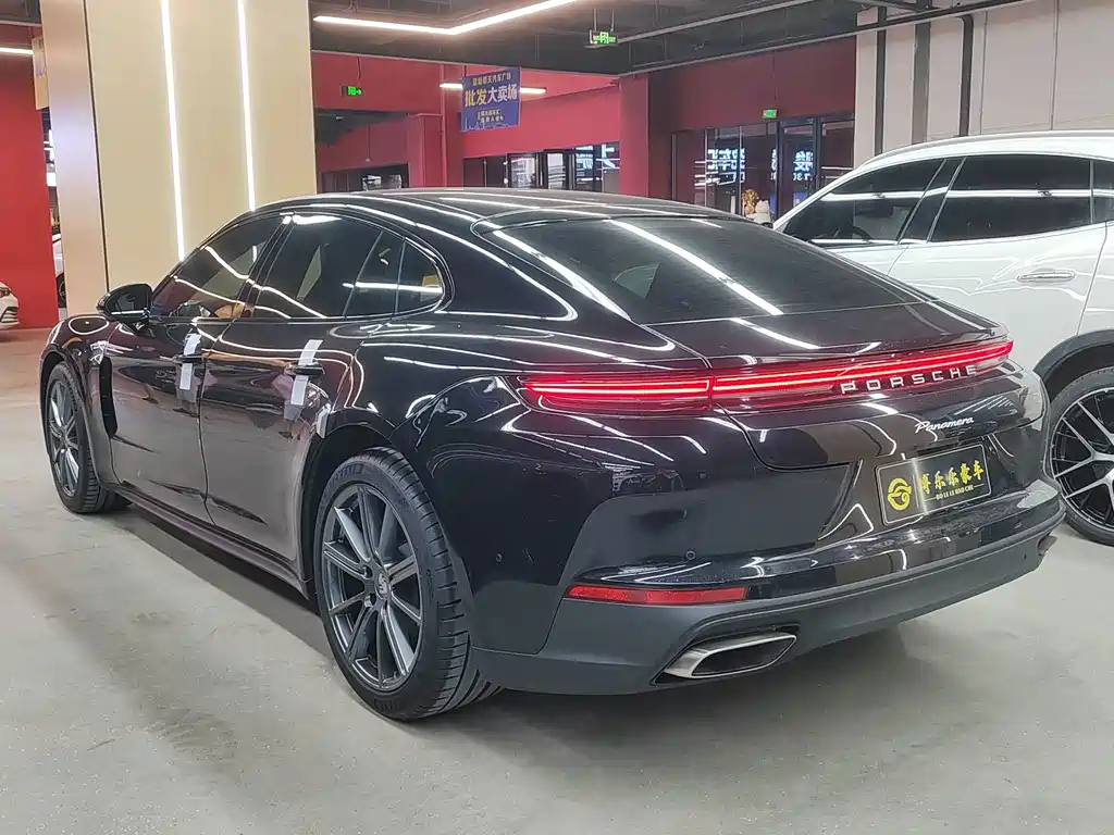 Porsche Panamera — миниатюра 17