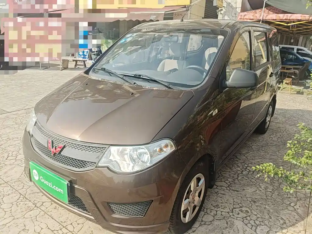 Wuling Hongguang — миниатюра 2