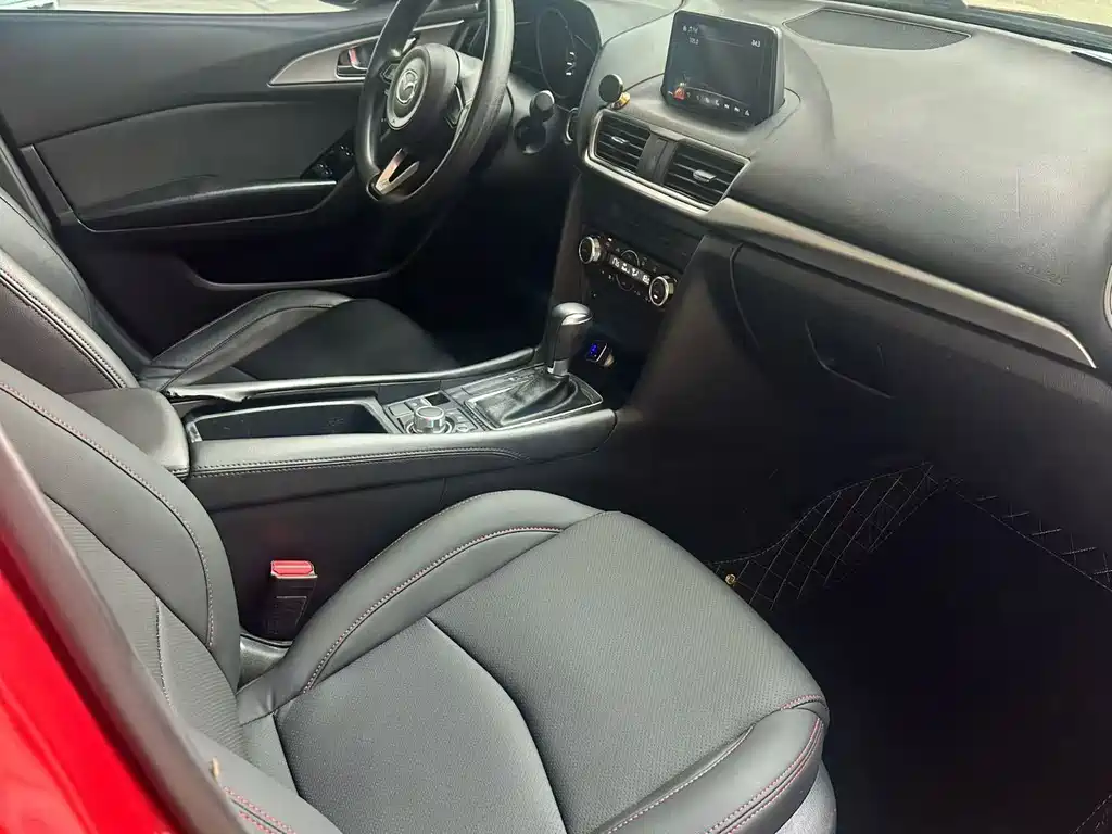 Mazda 3 Axela — миниатюра 7