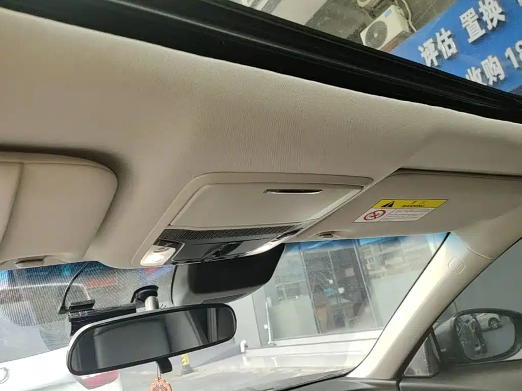 Honda Accord — миниатюра 18