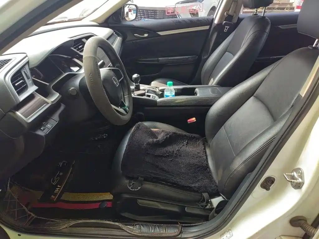 Honda Civic — миниатюра 11