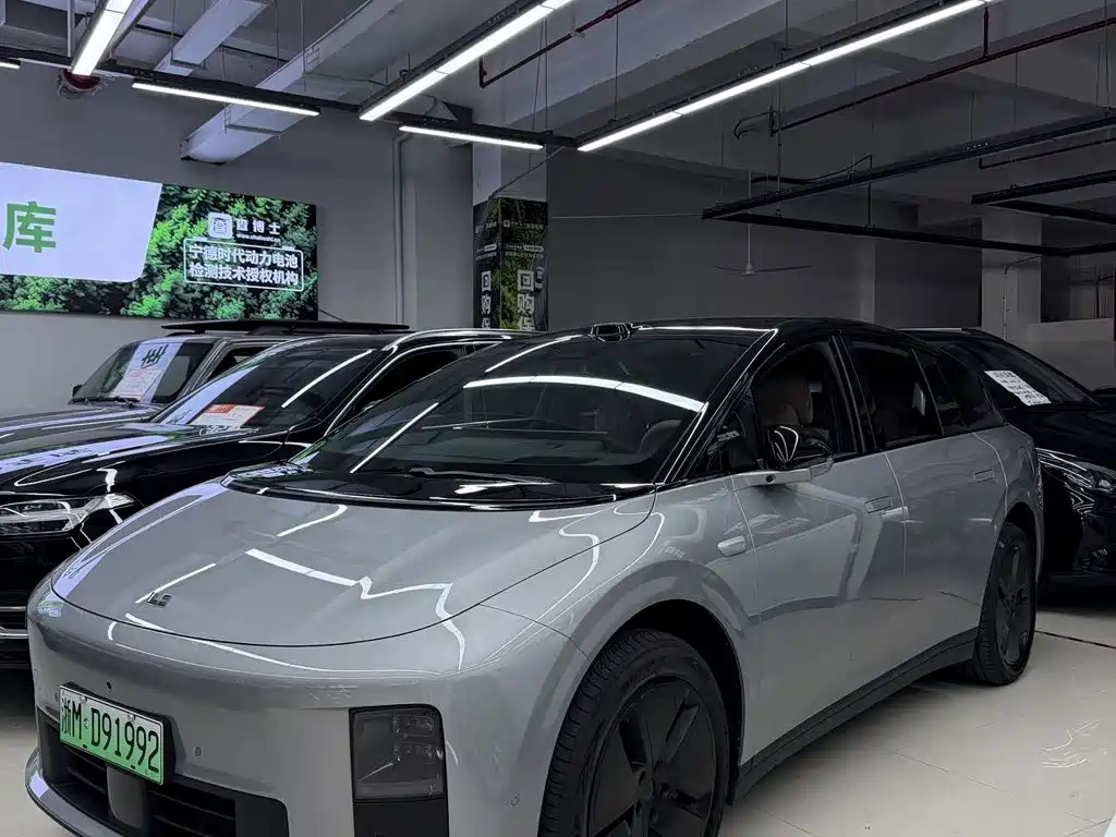 Li Auto Li i6