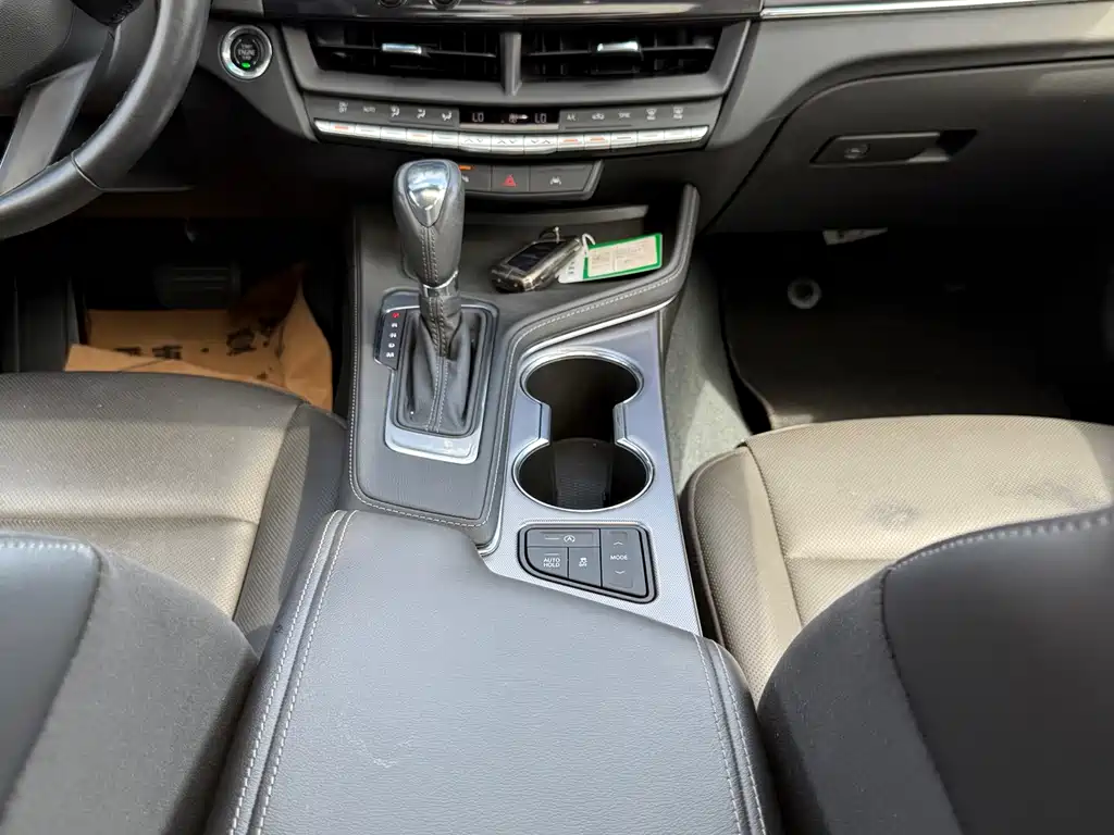 Cadillac CT4 — миниатюра 11