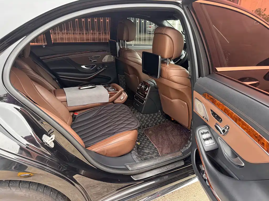 Mercedes-Benz S-Class — миниатюра 16