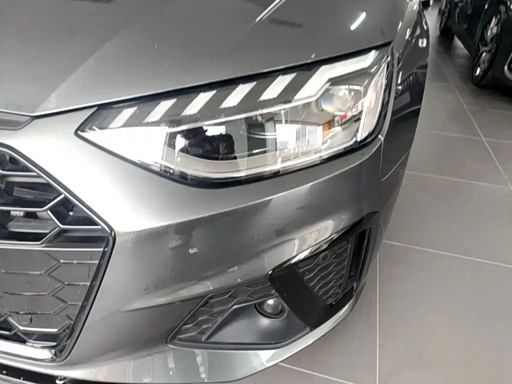 Audi A4L — миниатюра 24