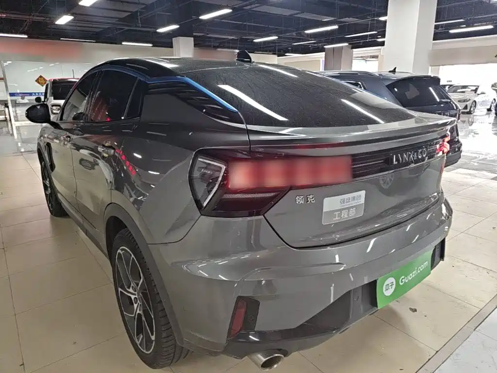 Lynk & Co 05 — миниатюра 5