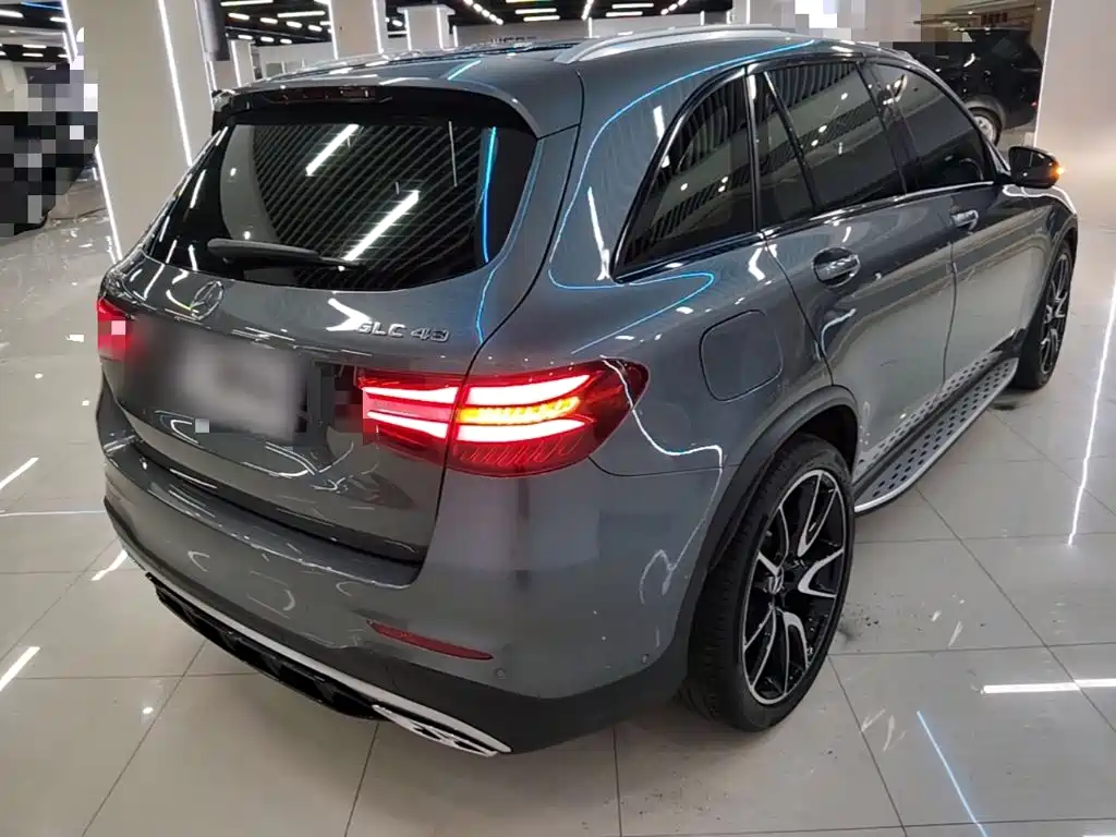 Mercedes-Benz GLC AMG — миниатюра 7