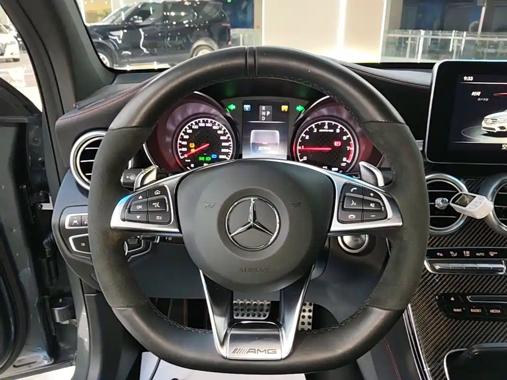 Mercedes-Benz GLC AMG — миниатюра 11