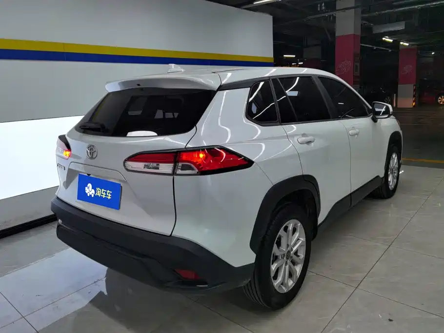 Toyota Frontlander — миниатюра 3
