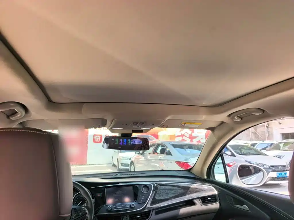 Buick Envision Plus — миниатюра 18