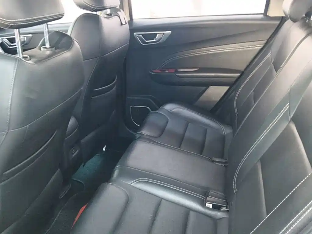 Geely Vision X3 — миниатюра 17