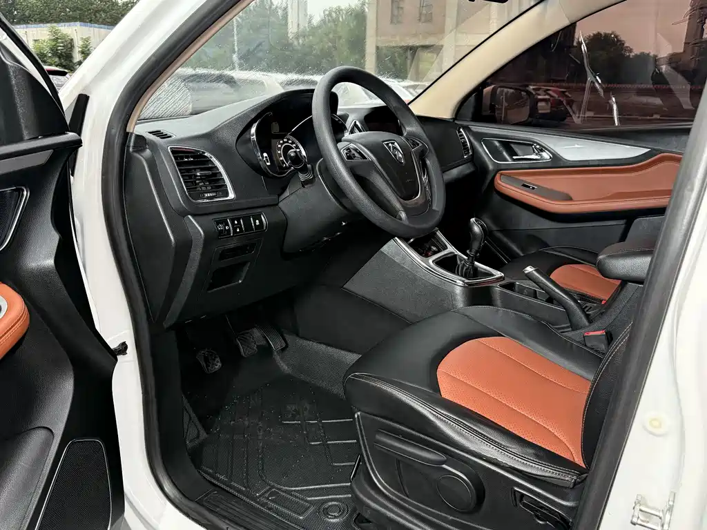 Baojun 560 — миниатюра 10