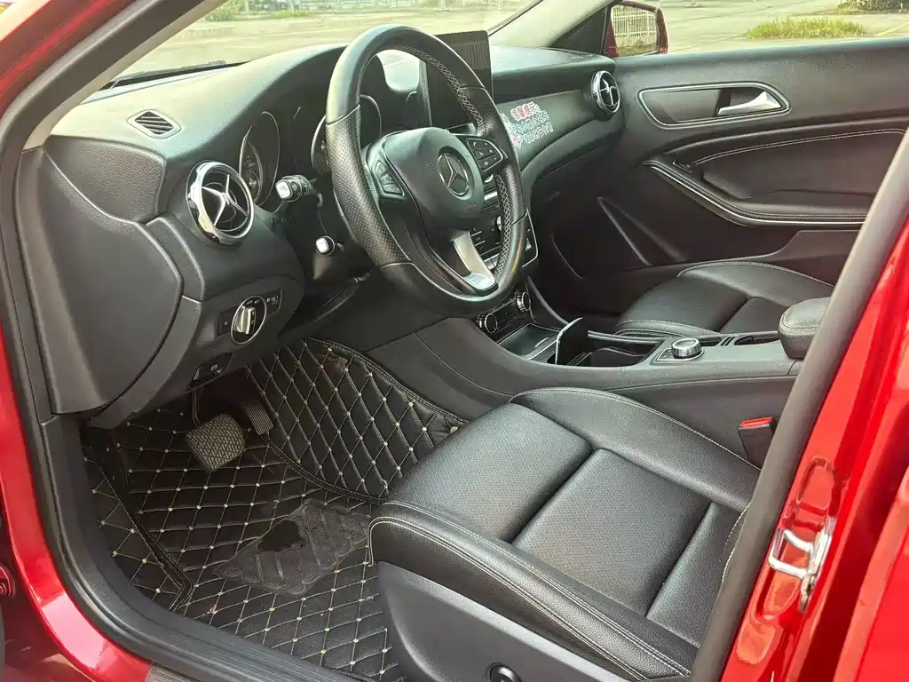Mercedes-Benz GLA — миниатюра 4