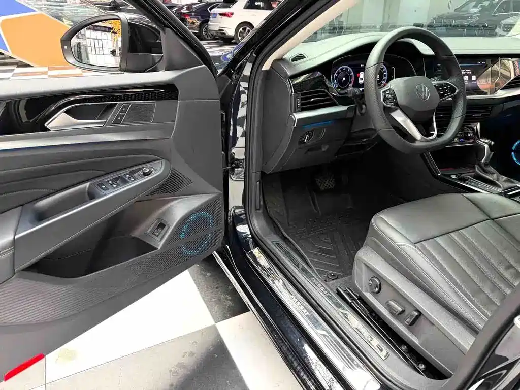 Volkswagen Passat 330TSI Starry Elite Edition, фото 4