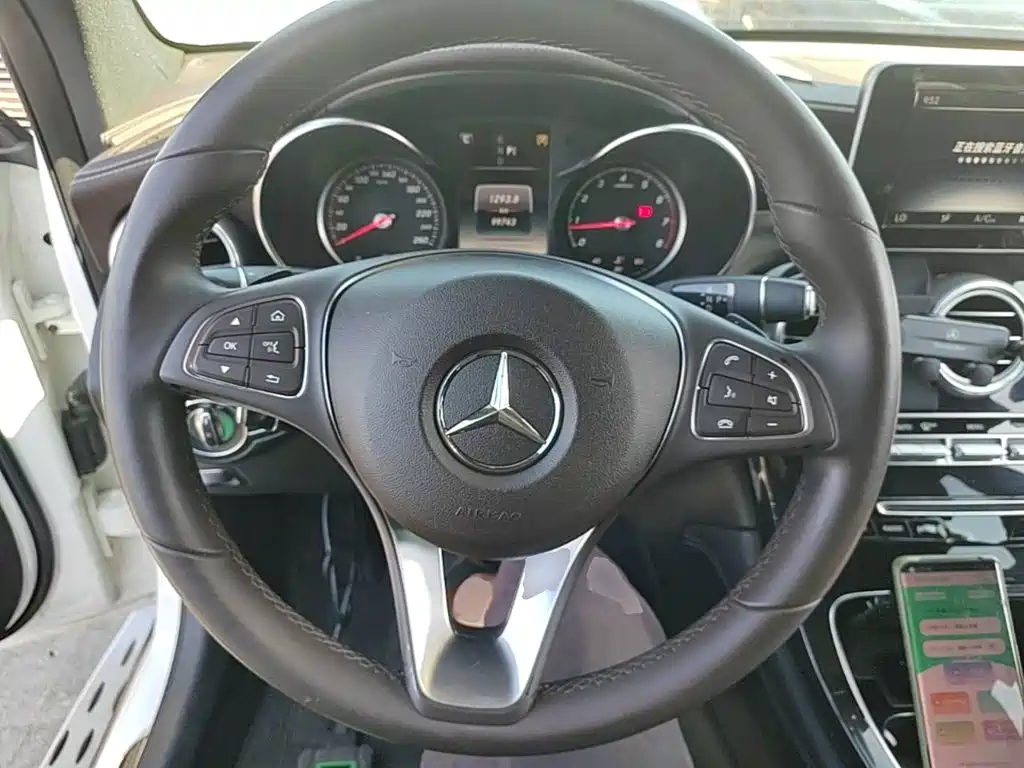 Mercedes-Benz GLC — миниатюра 11