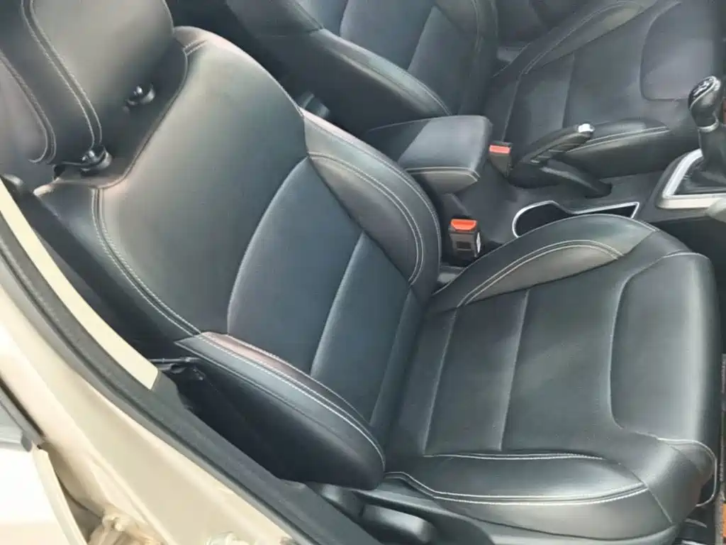 Geely Vision X3 — миниатюра 25