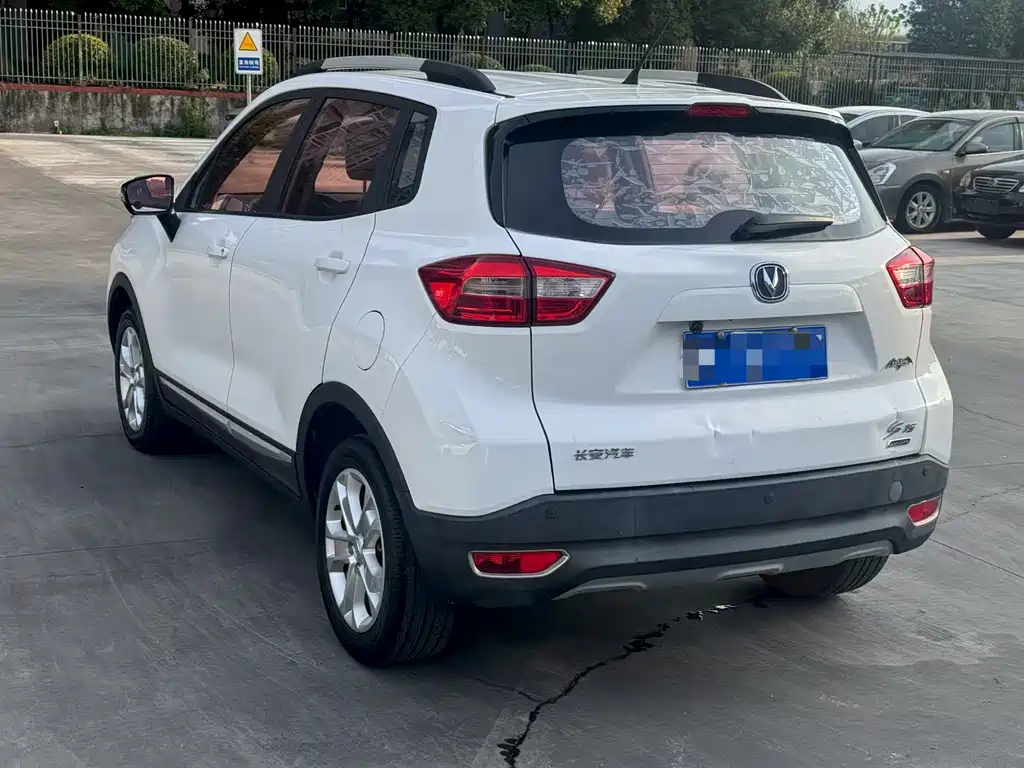 Changan CS15 — миниатюра 7