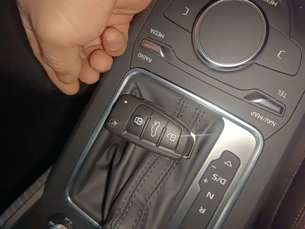 Audi Q2L — миниатюра 9