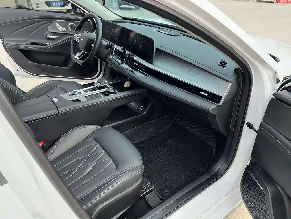 Chery Arrizo 8 — миниатюра 12