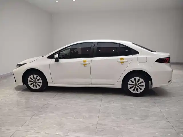 Toyota Corolla — миниатюра 4