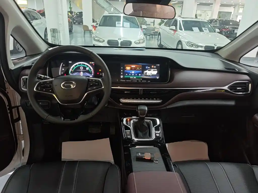 GAC Motor Trumpchi M6 — миниатюра 10