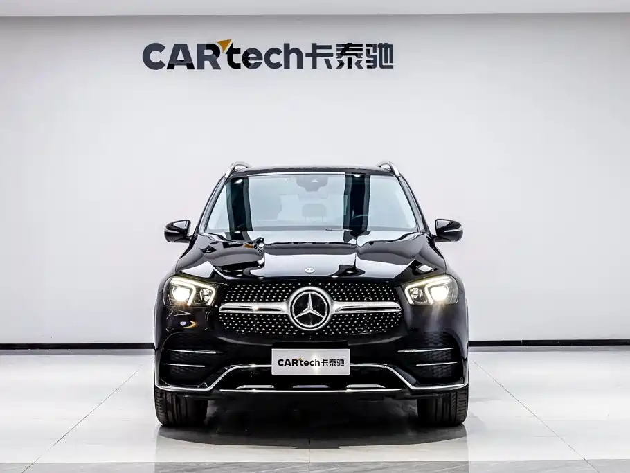 Mercedes-Benz GLE (Import) — миниатюра 2