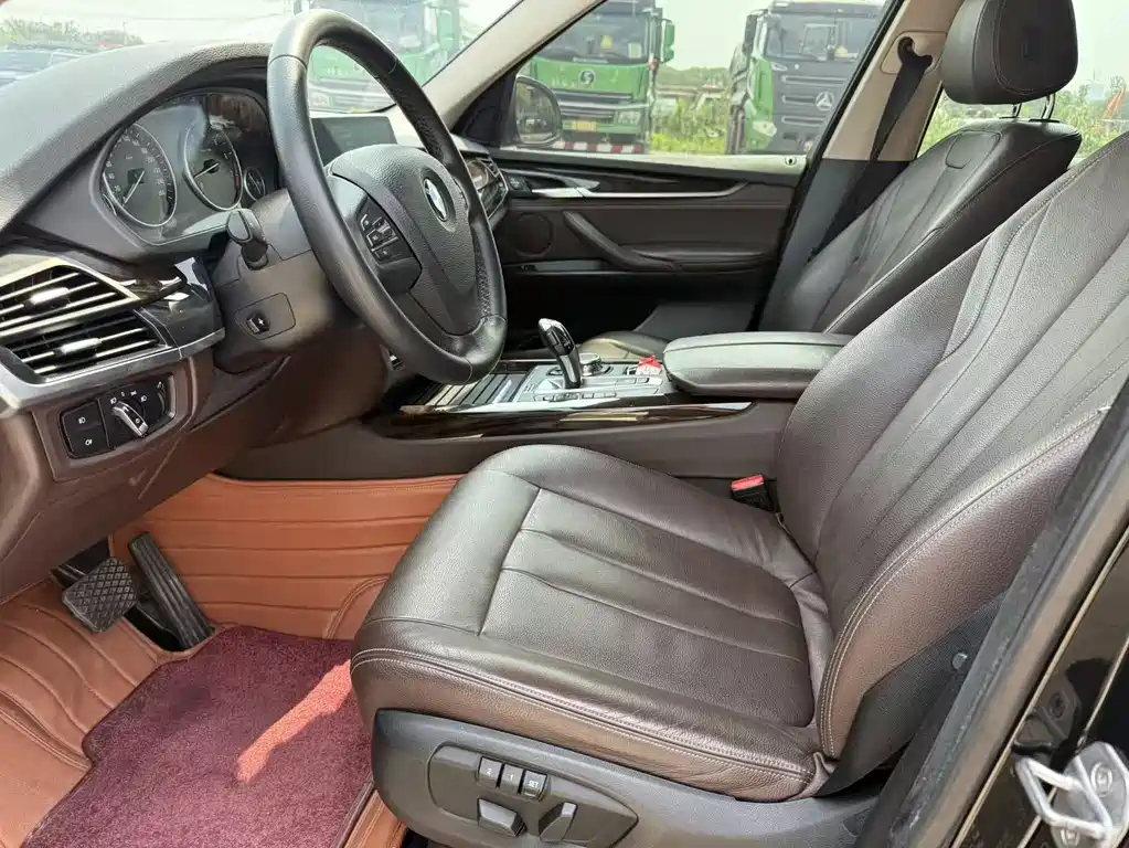 BMW X5 2014 xDrive35i Lead