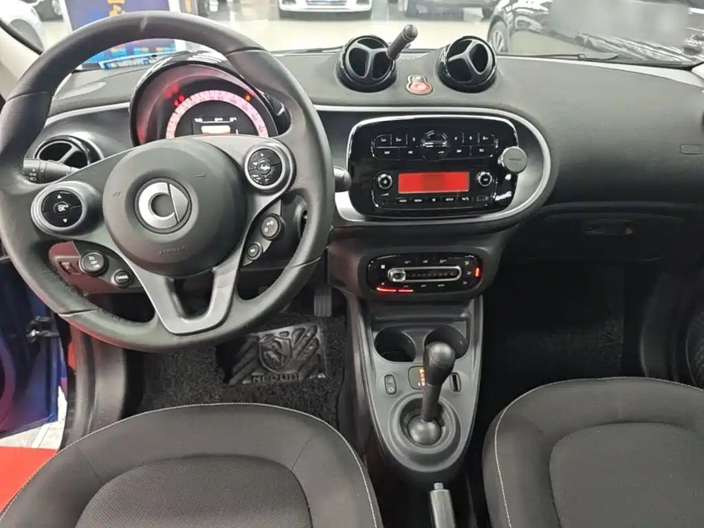 smart Smart Forfour — миниатюра 10