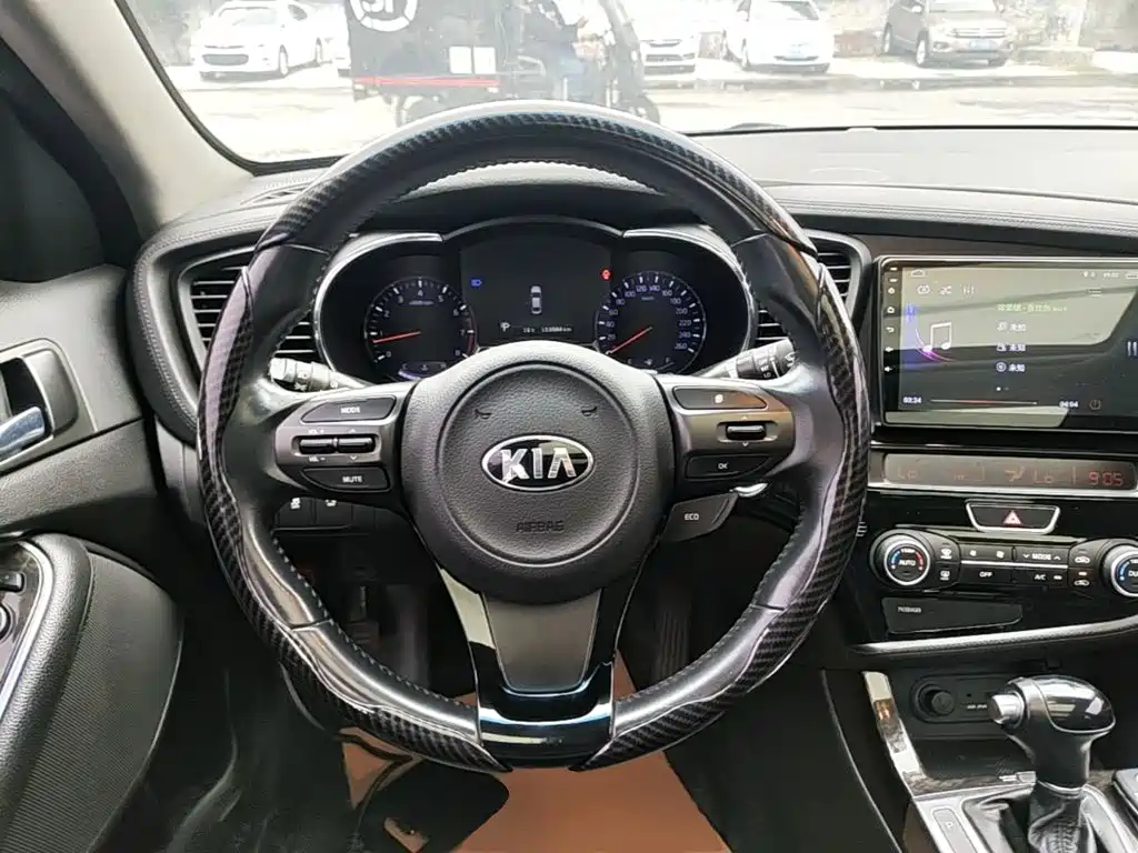 Kia K5 — миниатюра 11