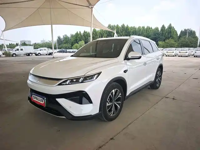 2025 BYD Song Plus
