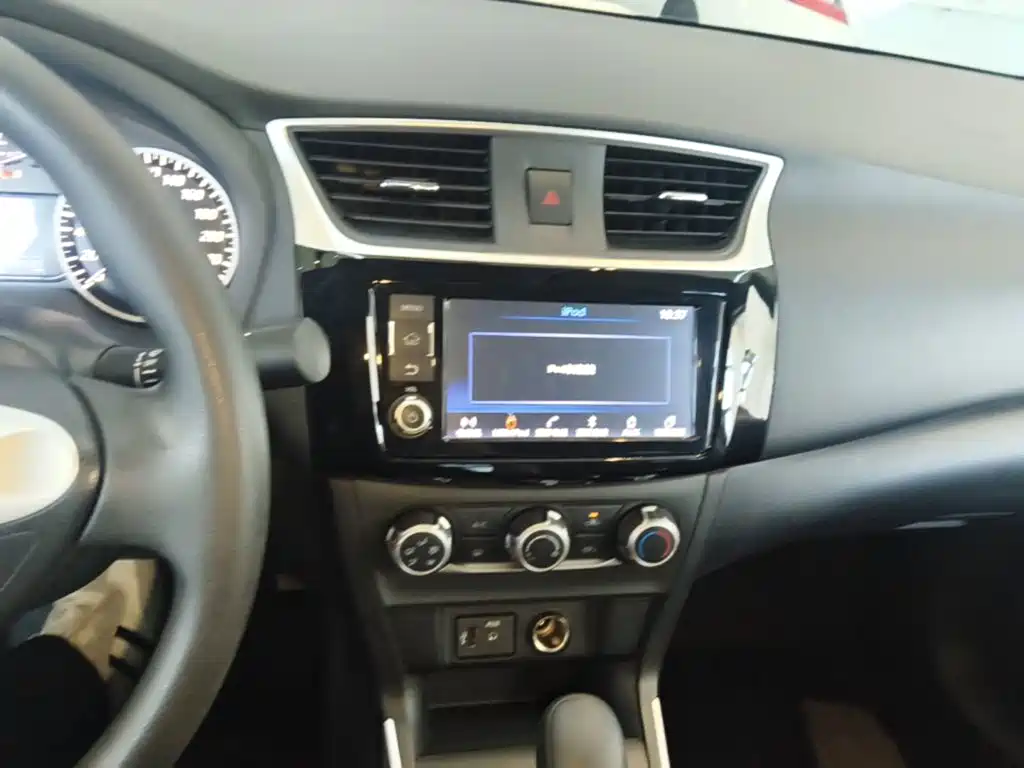 Nissan Sylphy — миниатюра 13