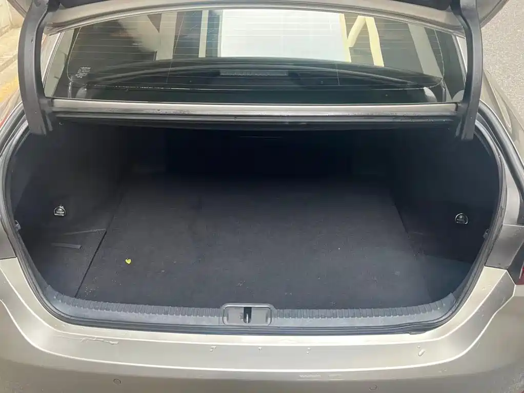 Lexus ES — миниатюра 8