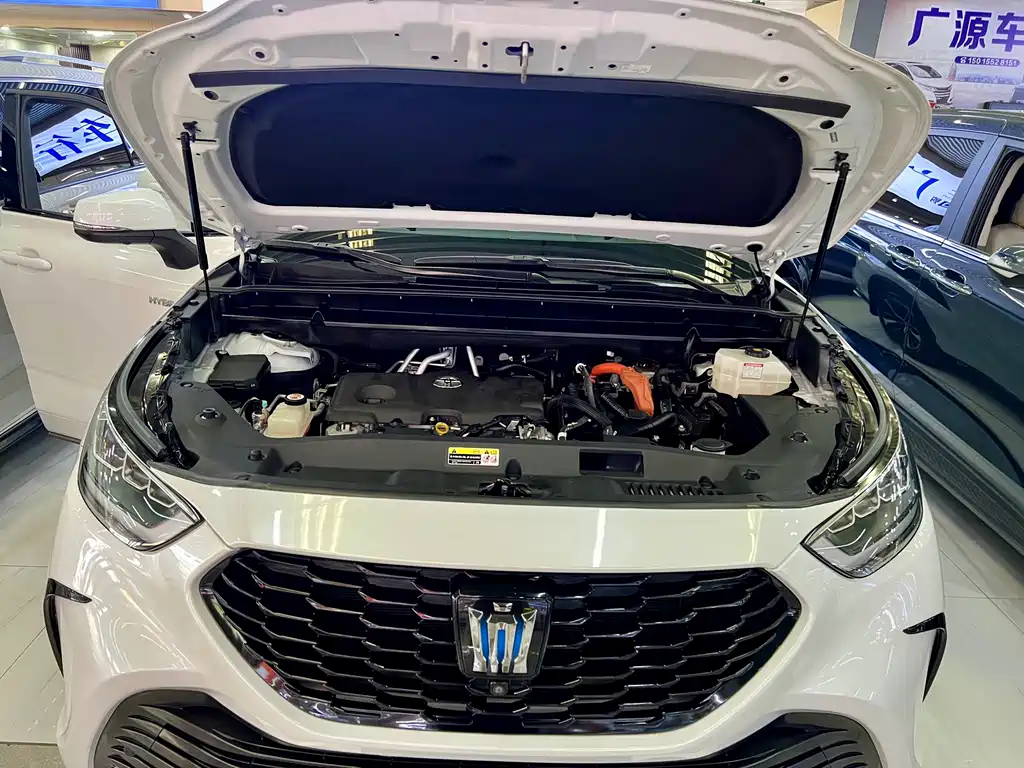 Toyota Crown Kluger — миниатюра 23