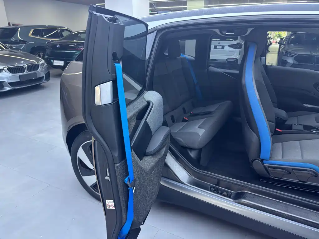BMW i3 (Import) — миниатюра 18
