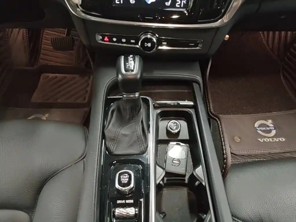 Volvo S90 — миниатюра 14