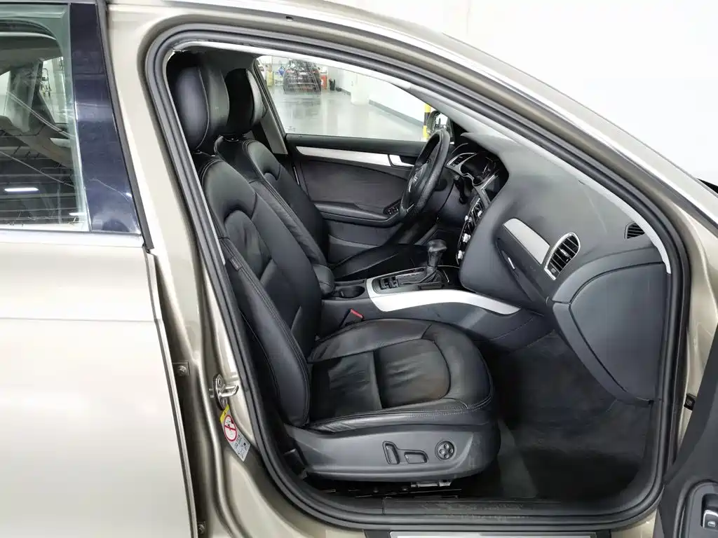 Audi A4L — миниатюра 23