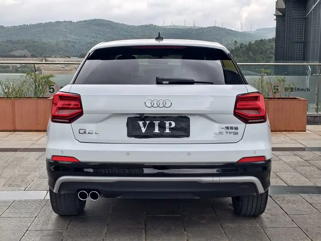 Audi Q2L — миниатюра 21