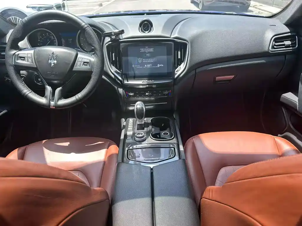 Maserati Ghibli — миниатюра 4