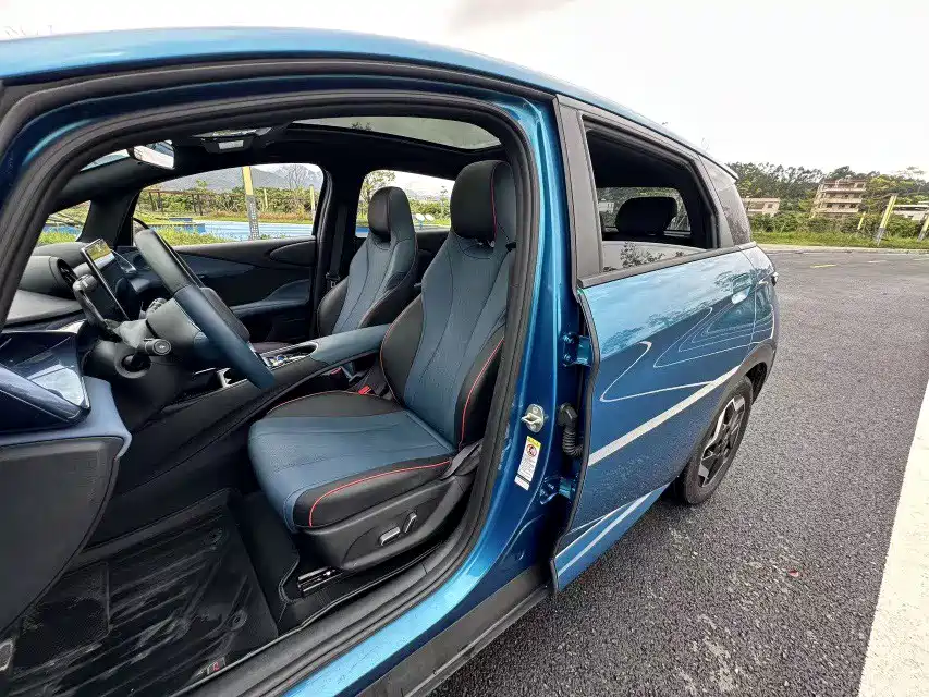 BYD Dolphin — миниатюра 10