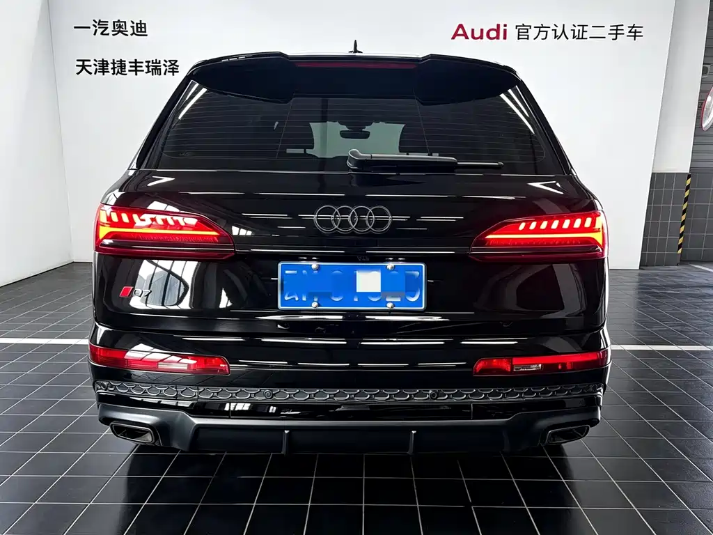 Audi Q7 — миниатюра 8