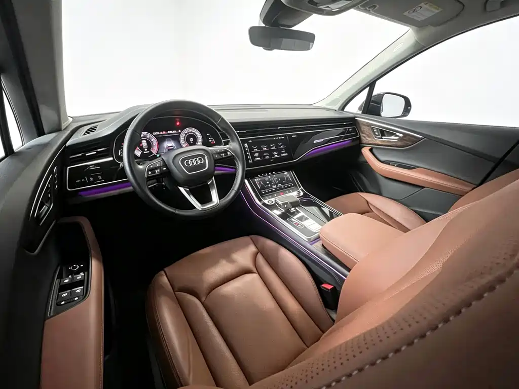 Audi Q7 — миниатюра 10