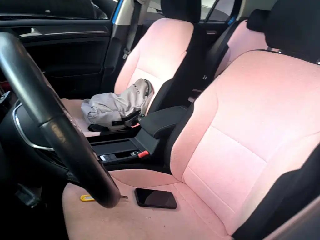 Volkswagen Golf — миниатюра 14